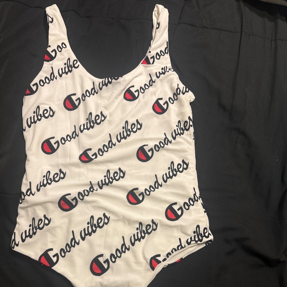 Fashion Nova Good vibes bodysuit